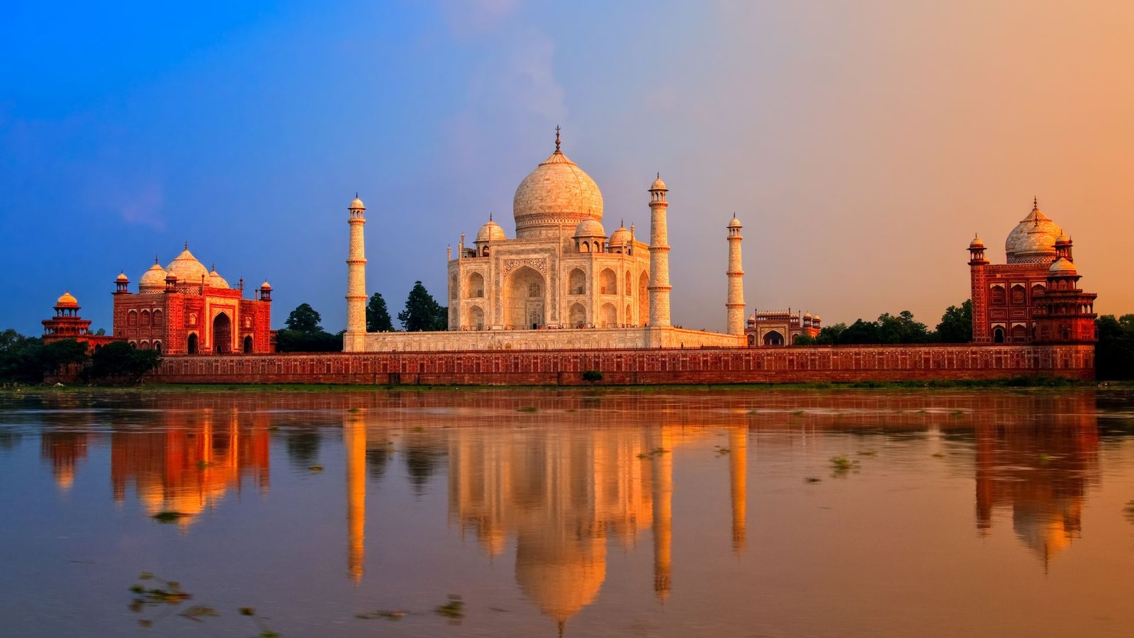 Agra Overnight Tour from Delhi By Car